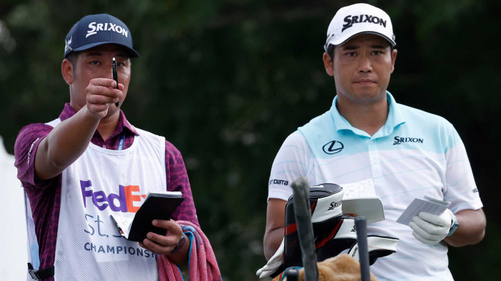 Hideki Matsuyama đánh 65 gậy dù không có caddie “ruột” tại FedEx St. Jude