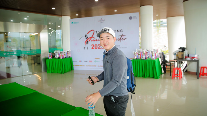 Ghi 9 birdie, Nguyễn Anh Minh dẫn đầu Thang Long Junior Master 2023