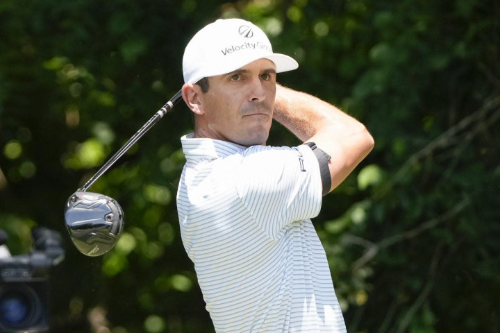 The Memorial Tournament 2022: Billy Horschel vươn lên dẫn đầu với vòng đấu bogey free 65 gậy