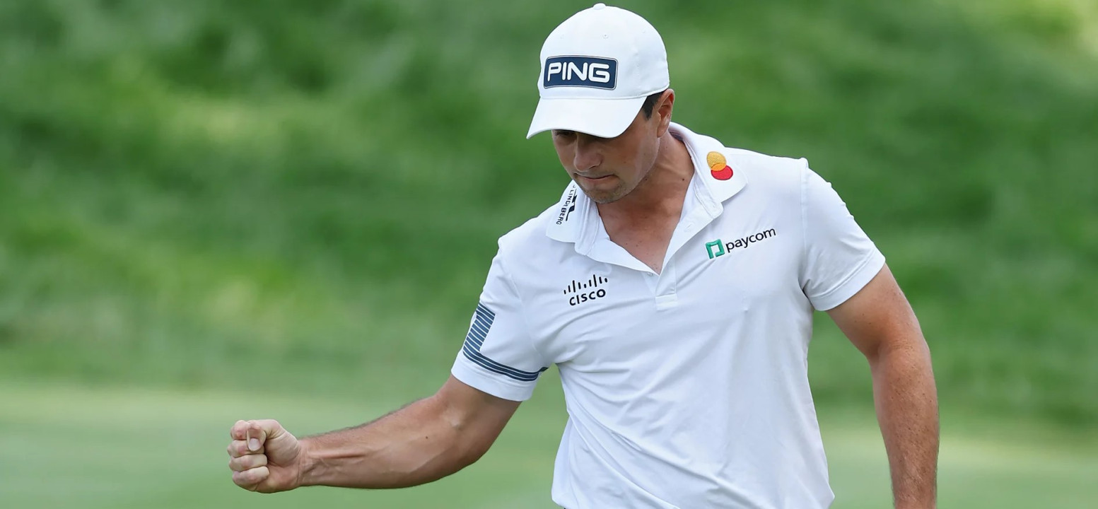 Viktor Hovland đánh bại Scottie Scheffler ở playoff, giành chức vô địch Travelers Championship 2026