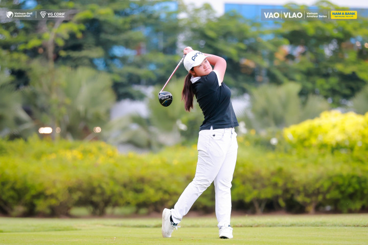 Nguyễn Bảo Châu bám sát Anna Lê trong cuộc đua vô địch VLAO 2026
