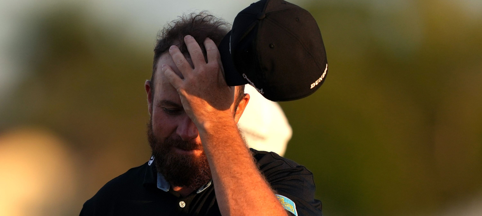 Shane Lowry "cầm vàng lại để vàng rơi" tại Cognizant Classic