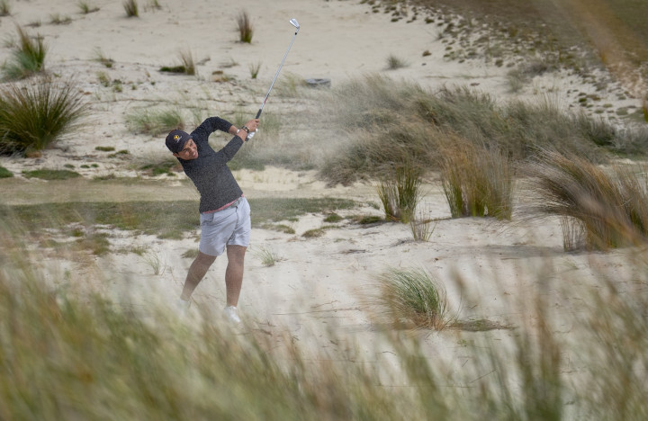 Nguyễn Tuấn Anh vươn lên hạng T15, Hồ Anh Huy vượt cắt tại Asia-Pacific Amateur Championship 2026