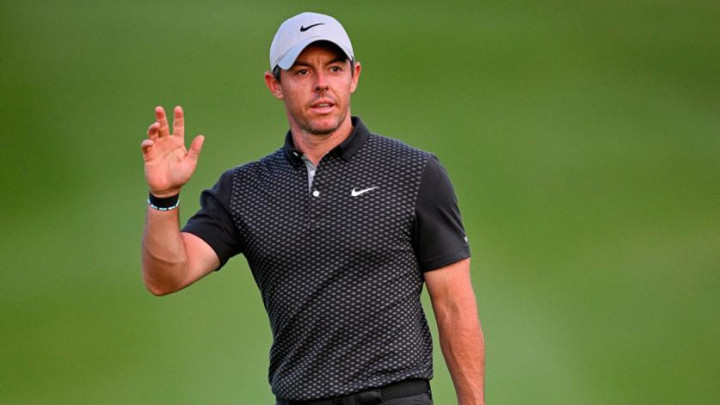 Rory McIlroy vươn lên đẫn đầu Italian Open