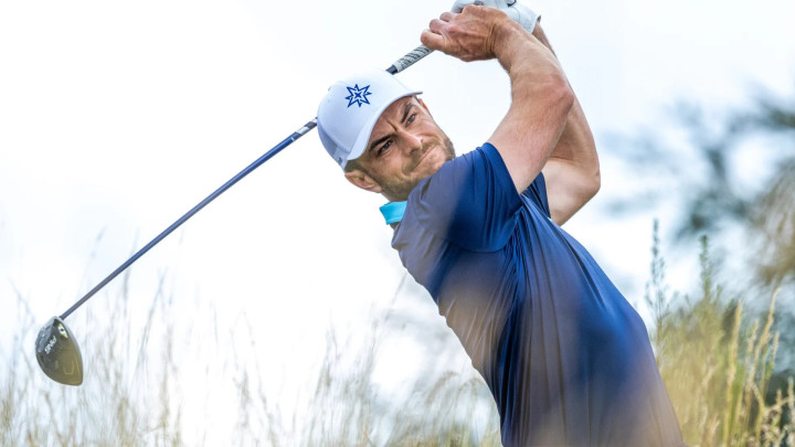 Tour pro bỏ thẻ PGA Tour để gia nhập LIV Golf