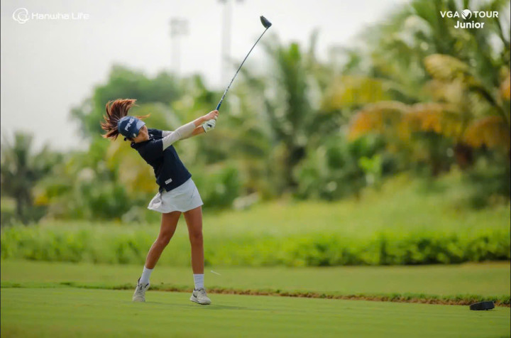 Khương Di “Cornie Phạm” giành ngôi vô địch nữ SISAC Golf Invitational 2026
