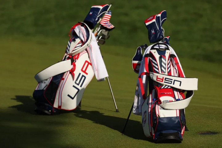 Ryder Cup 2023: Tại sao tuyển Mỹ lại dùng túi gậy golf có chân chống?