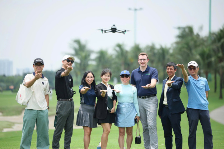 Các sân golf Việt Nam tiếp cận công nghệ chăm sóc cỏ bằng AI, drone và dữ liệu