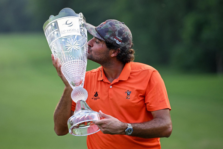 Eugenio Chacarra vô địch DP World India Championship, vươn lên dẫn đầu Race to Dubai