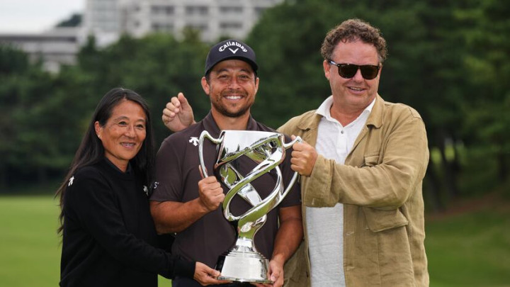 Xander Schauffele khép lại mùa giải đầy trắc trở bằng chiến thắng đầy cảm xúc tại Nhật Bản