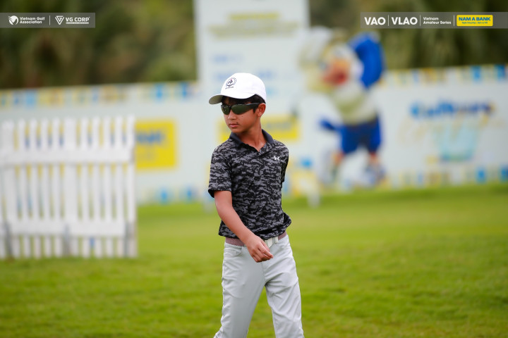 Ở tuổi 11, Đỗ Đức Khải trở thành golfer trẻ nhất lịch sử qua cắt tại VAO