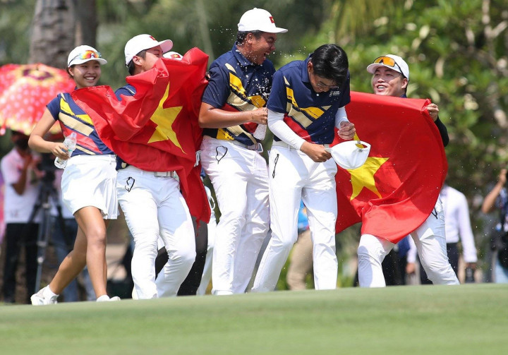 Lê Khánh Hưng và hành trình tới chiếc huy chương vàng lịch sử cho golf Việt Nam