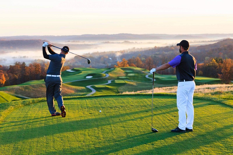 6 chú ý để tránh 'sốc nhiệt' khi chơi golf giữa trời nắng