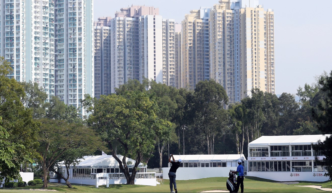 Sân golf giữa lòng Hong Kong đứng trước nguy cơ bị giải tỏa