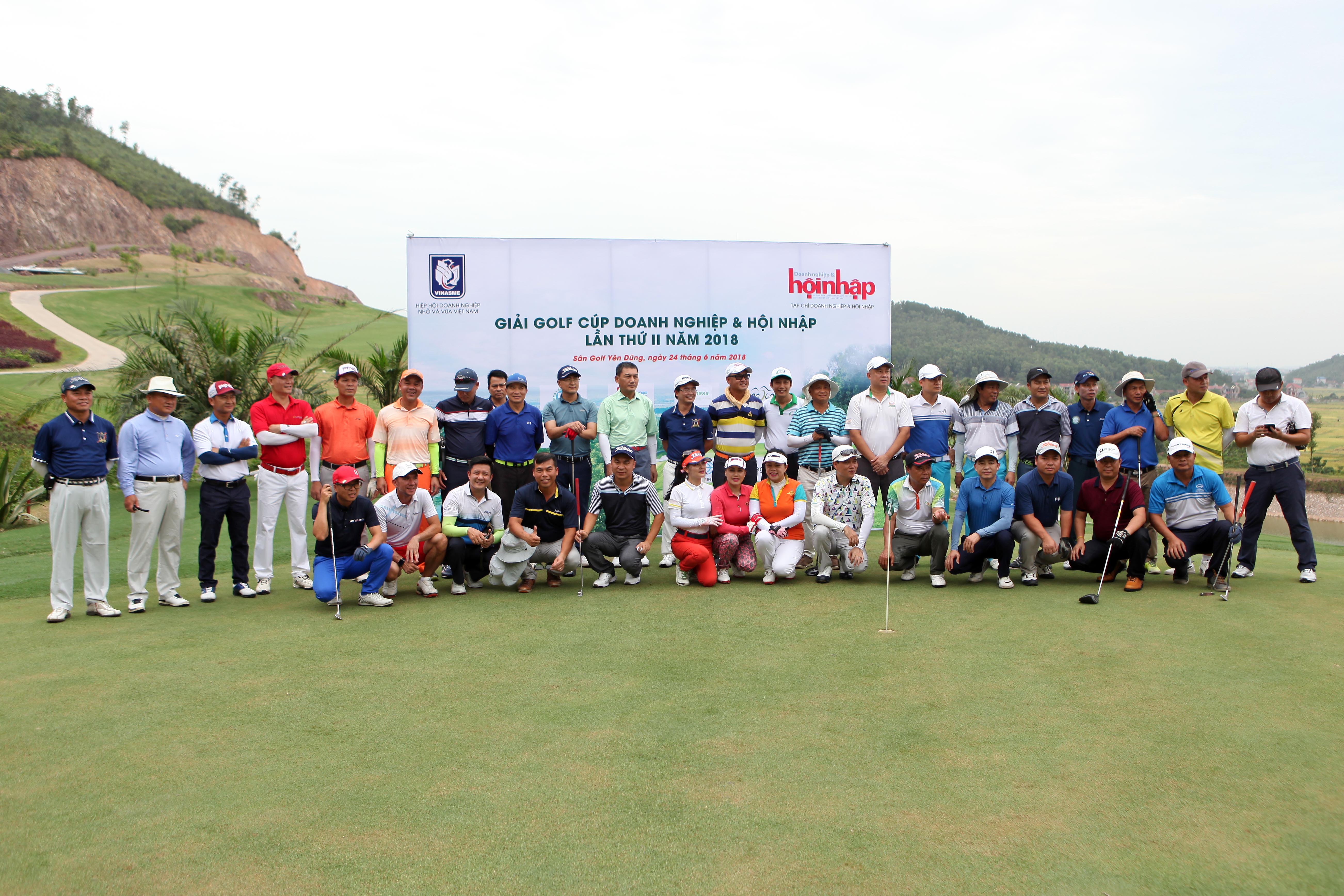 140 golfers tham dự Giải golf Tranh cúp Doanh nghiệp - Hội nhập Lần thứ II