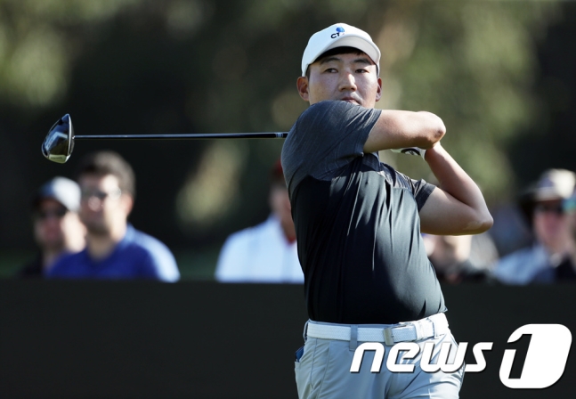 Open Championship ngày đầu tiên: Sân chơi của các golfer xứ Hàn?