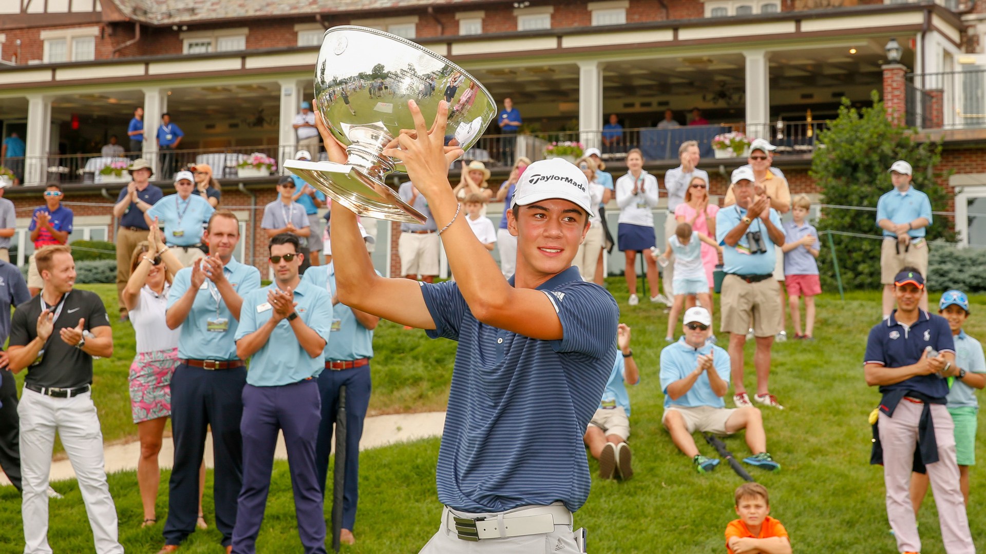 Golfer 16 tuổi giành vé dự U.S. Open 2019 sau chiến thắng kịch tính ở giải trẻ