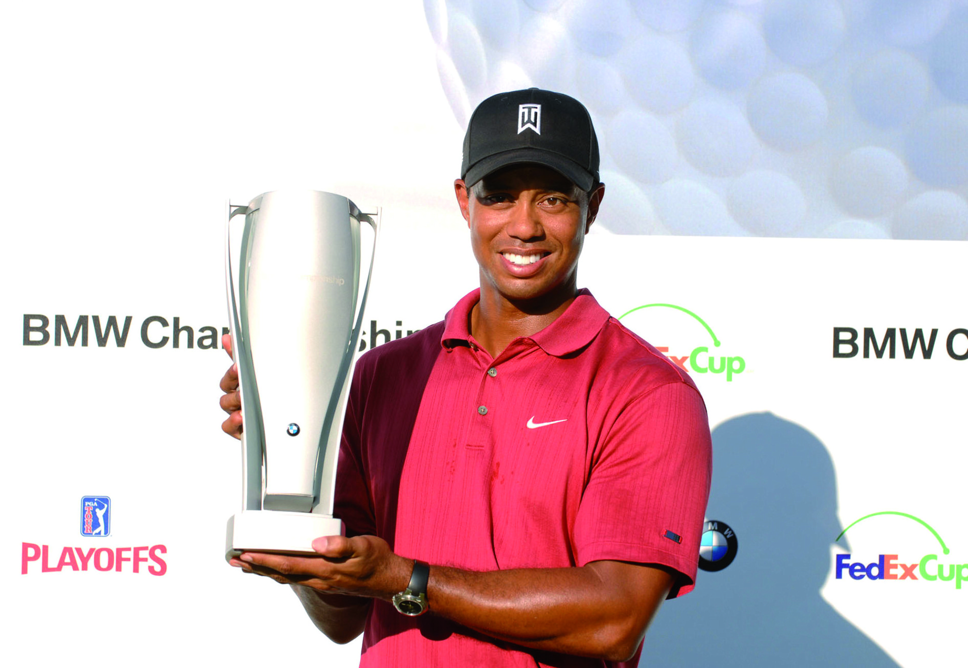 Tiger Woods sẽ 'tấn công' BMW Championship vào tháng tới