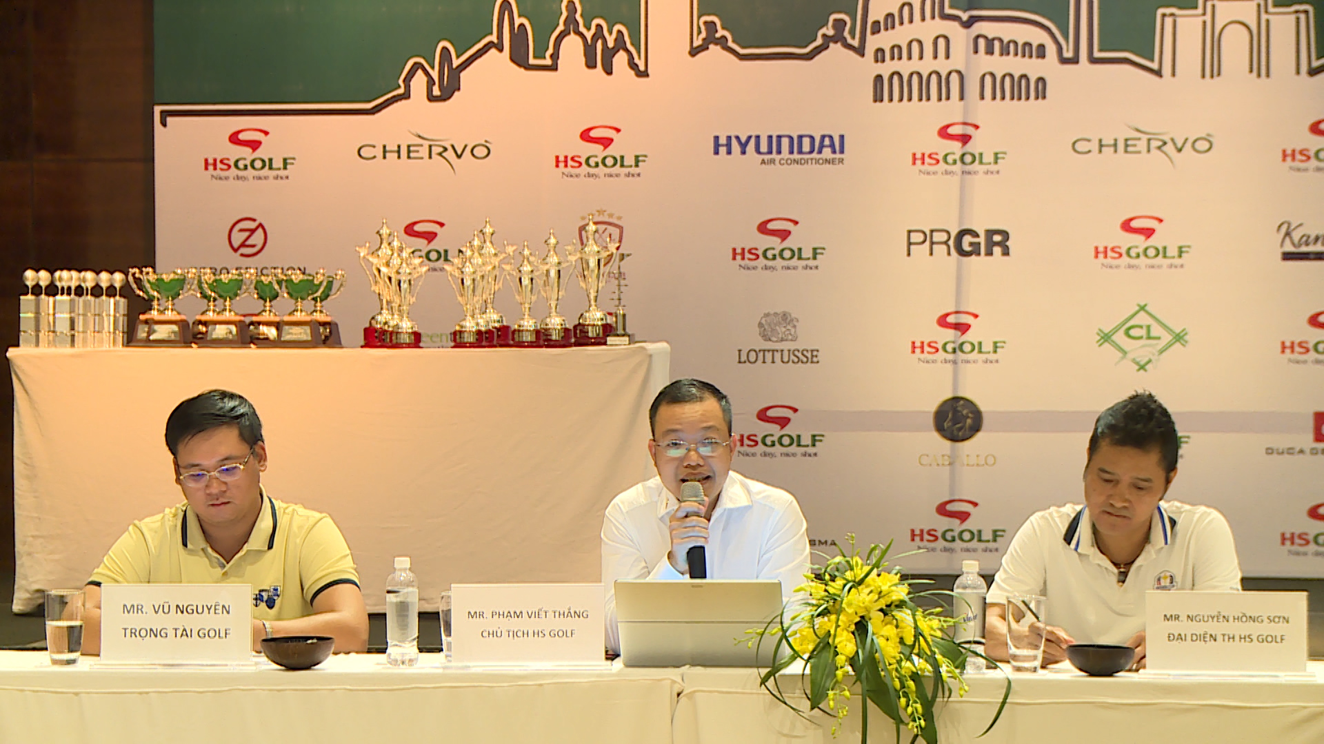 Họp báo công bố giải "Chervo Vietnam Open Championship 2018"