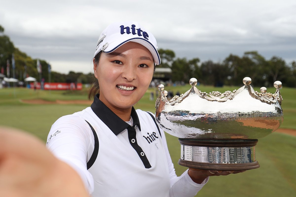Ko Jin Young giành giải 'Tân binh của năm' tại LPGA Tour 2018?
