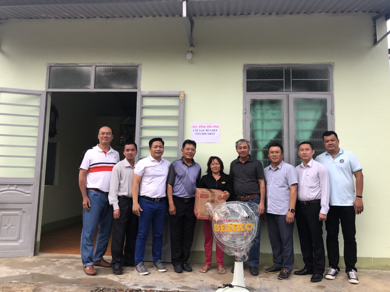 CLB Golf Tân Sơn Nhất trao nhà tình thương tại tỉnh Đăk Lăk dịp cuối năm 2018