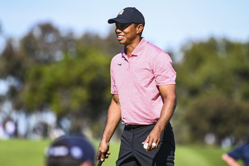 Tiger Woods bỏ ngoài tai số liệu thống kê tại Genesis Open