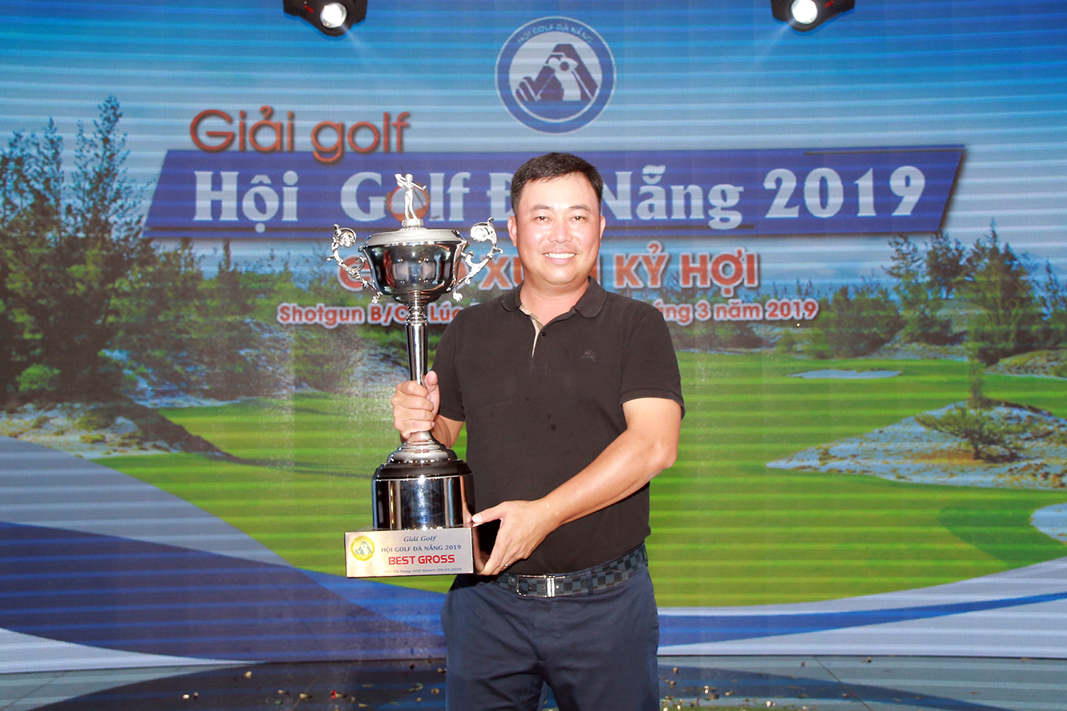 Golfer Hà Ngọc Hoàng Lộc giành cúp vô địch giải golf Hội golf TP Đà Nẵng 2019 – Chào xuân Kỷ Hợi