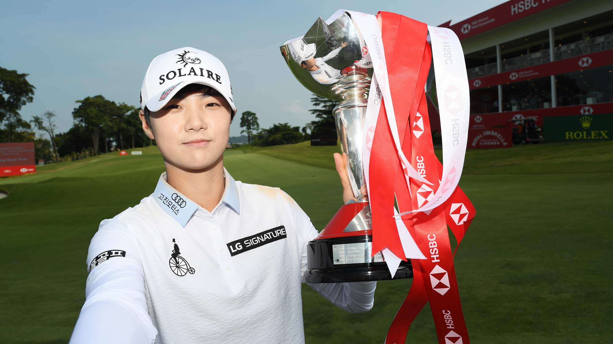Park Sung Hyun 2 tuần liên tiếp giữ ngôi vị Golfer số 1 Thế giới