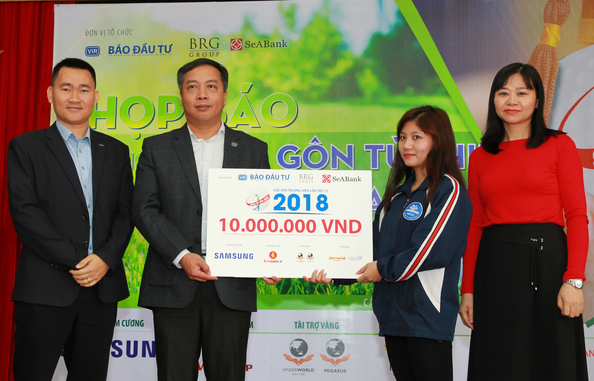 Giải Golf từ thiện Swing for the Kids 2019 chắp cánh ước mơ Việt Nam