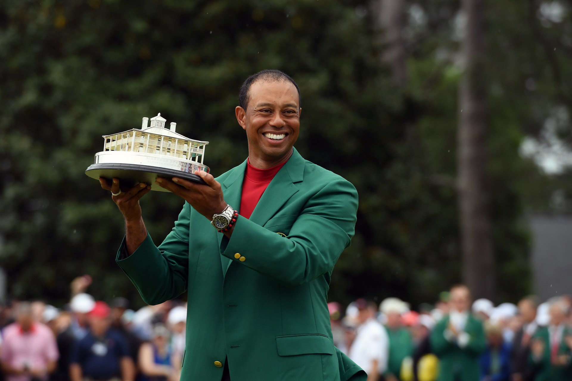 Những khoảnh khắc đáng nhớ của Tiger Woods ở vòng cuối Masters 2019