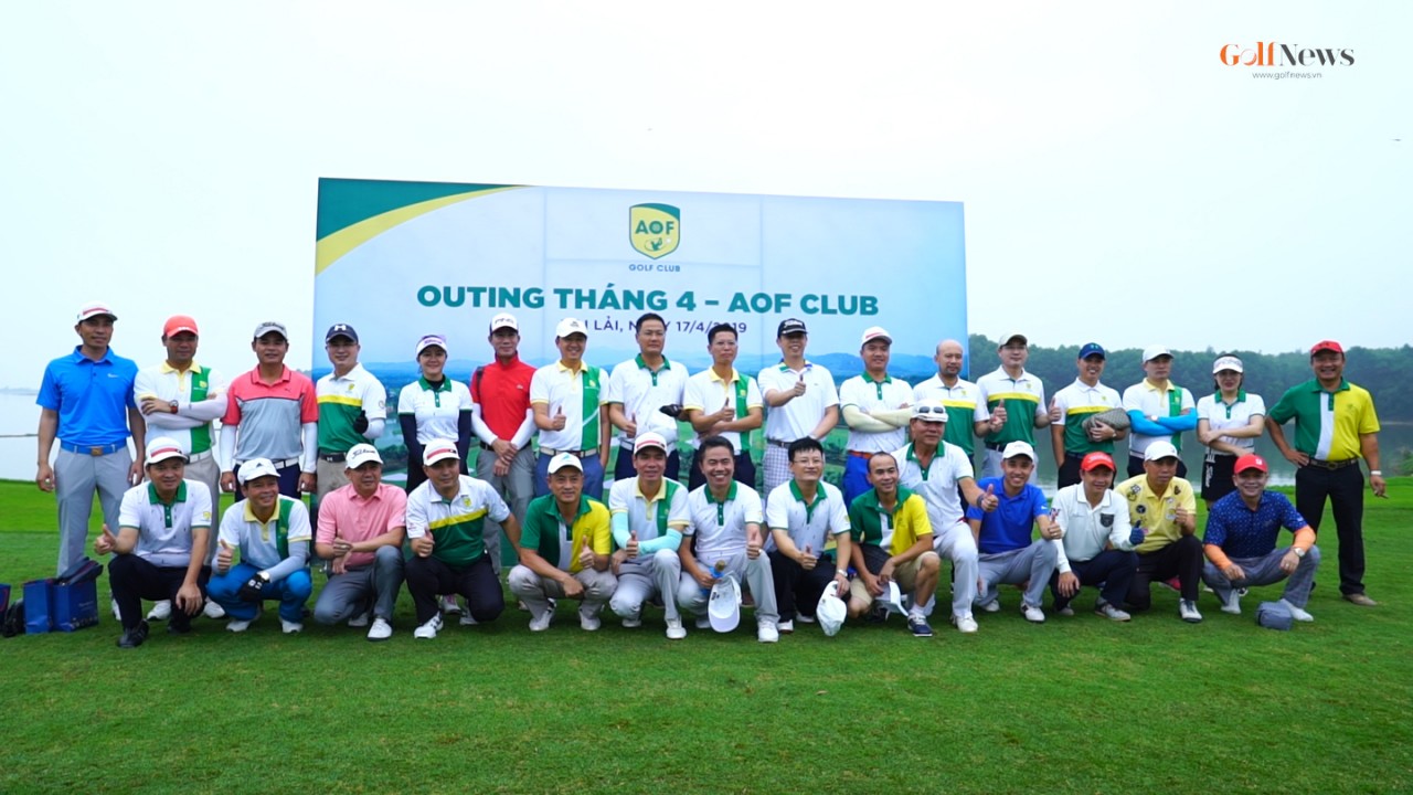 Học viện Tài chính khen thưởng tập thể và các cá nhân CLB Golf AOF đã có thành tích xuất sắc trong hoạt động phong trào TDTT năm 2018