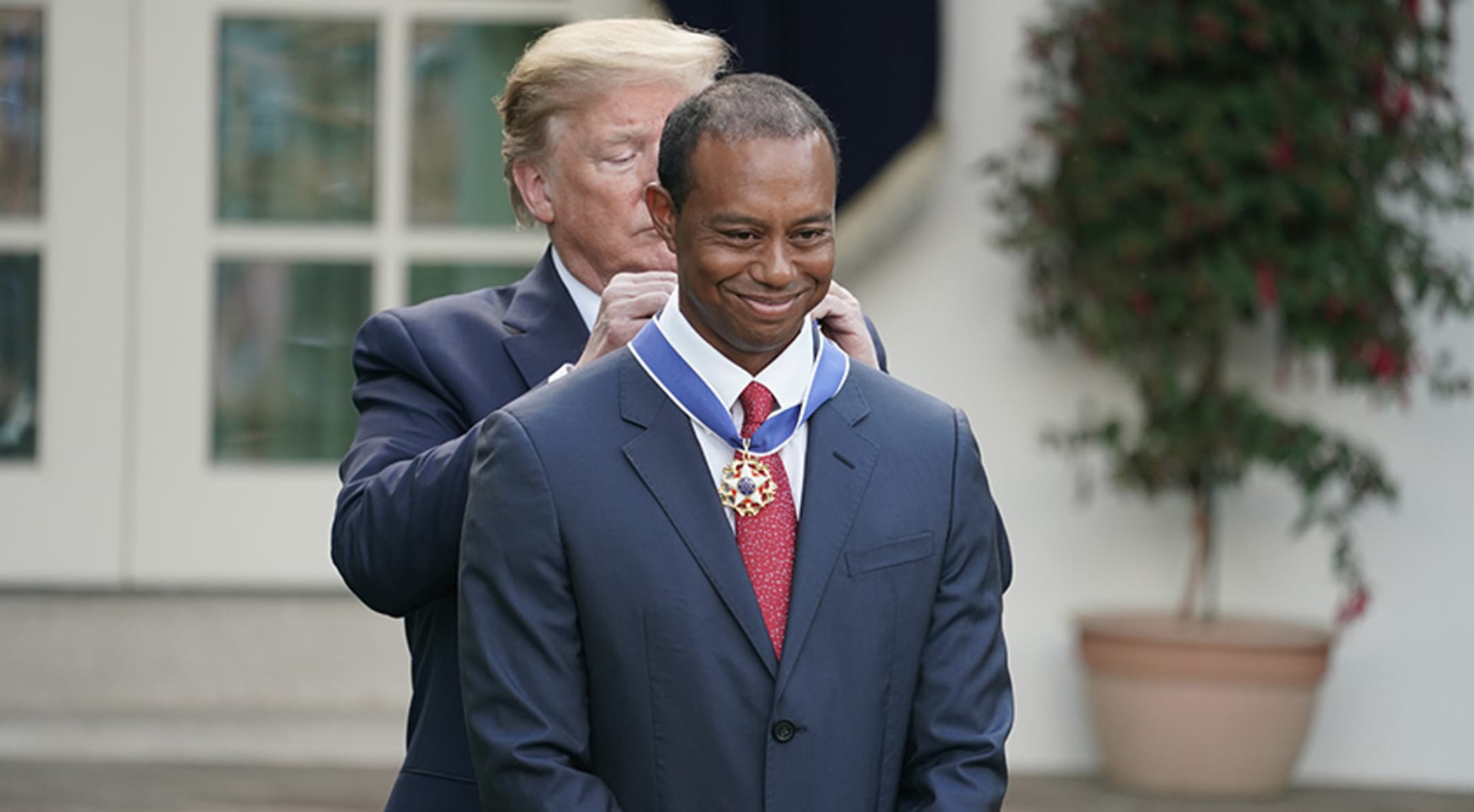 Tiger Woods trở thành golfer thứ 4 trong lịch sử nhận Huân chương Tự do của Tổng thống