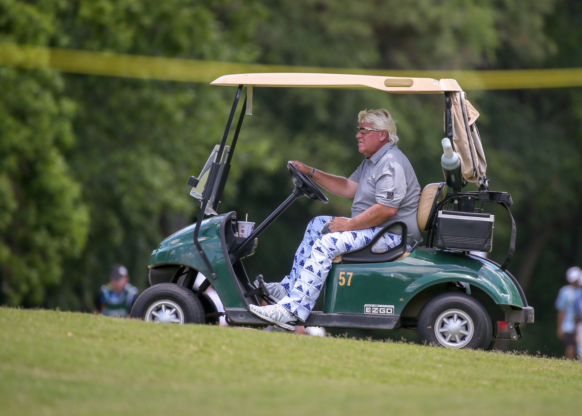 John Daly được đặc cách dùng xe điện ở PGA Championship