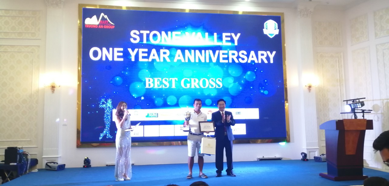 Golfer Vũ Quang Hoàng vô địch Stone Valley One Year Anniversary Tournament