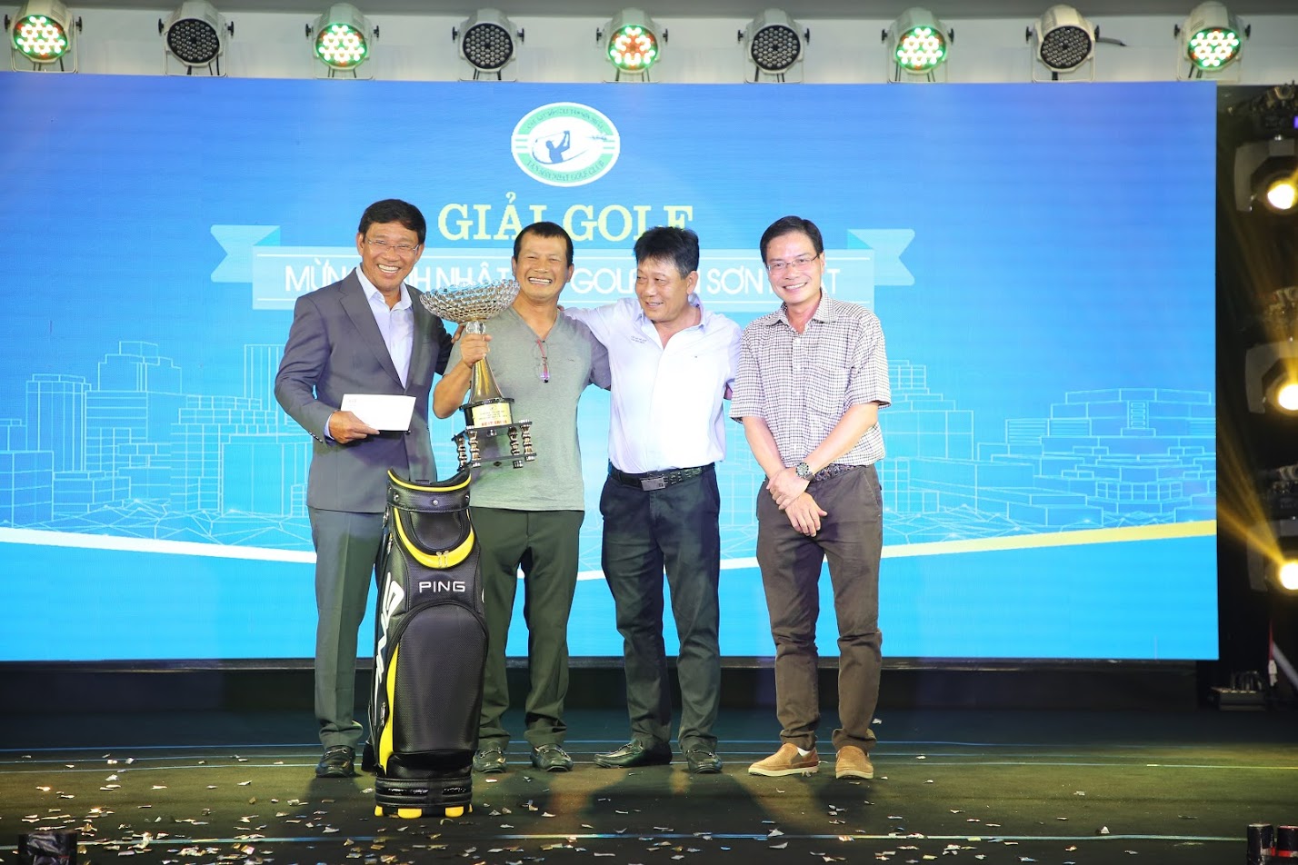 Golfer Hoàng Ngọc Quý xuất sắc giành Best gross giải Mừng sinh nhật CLB Tân Sơn Nhất lần thứ IV