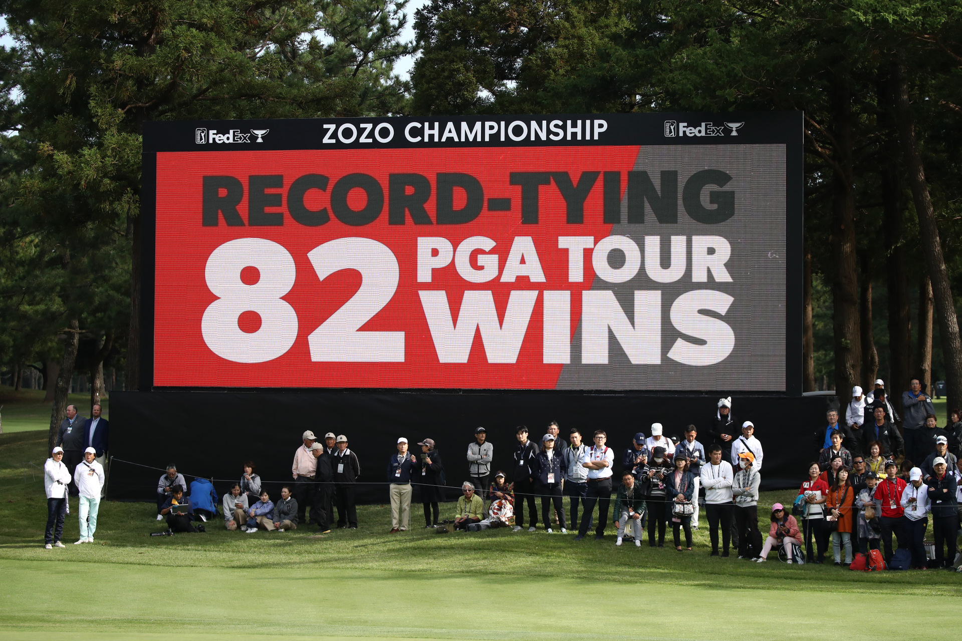 82 danh hiệu PGA Tour của Tiger Woods qua những con số lịch sử