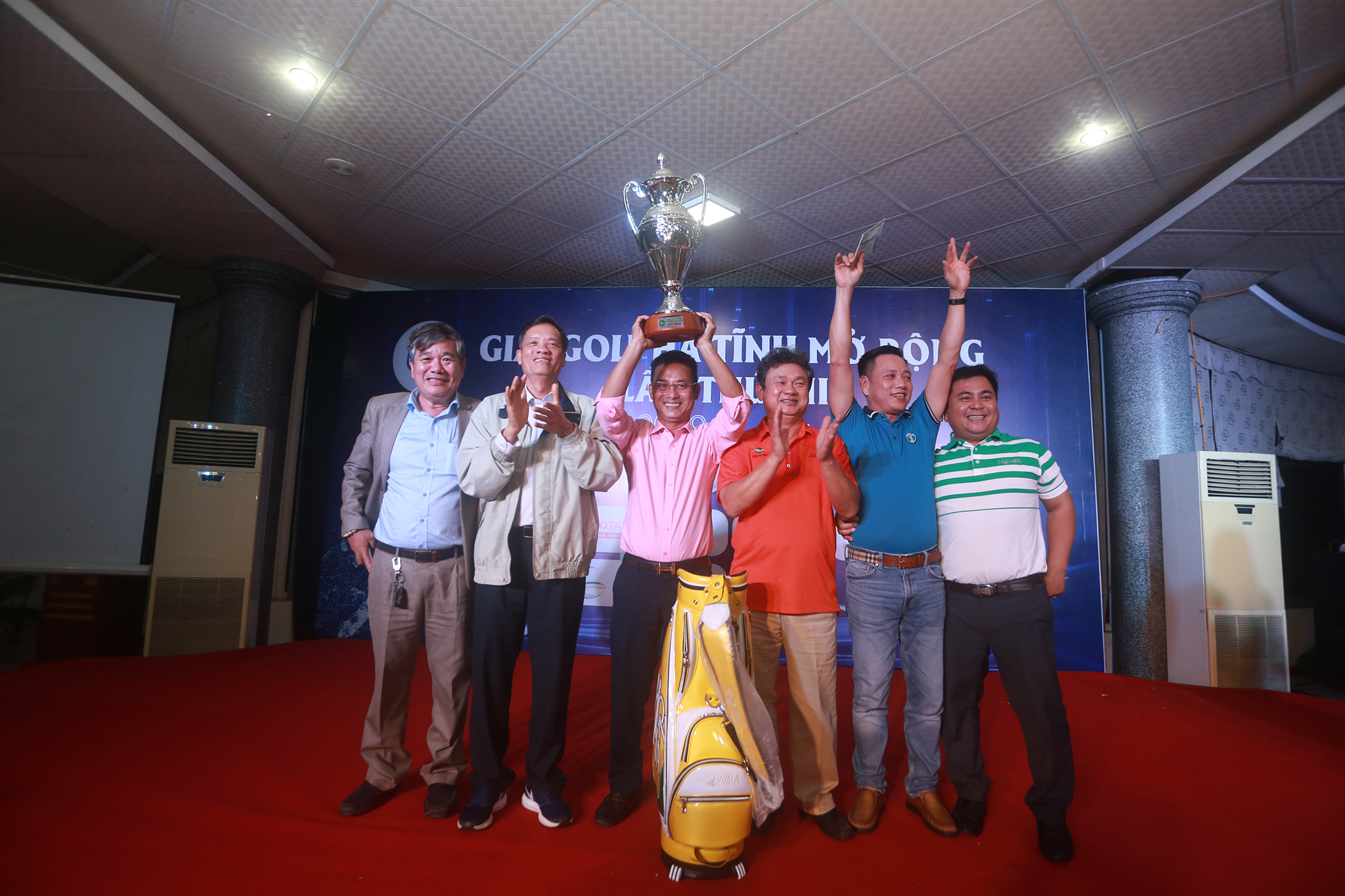Golfer Trần Lưu Sơn lần thứ 4 vô địch giải Hà Tĩnh Mở Rộng