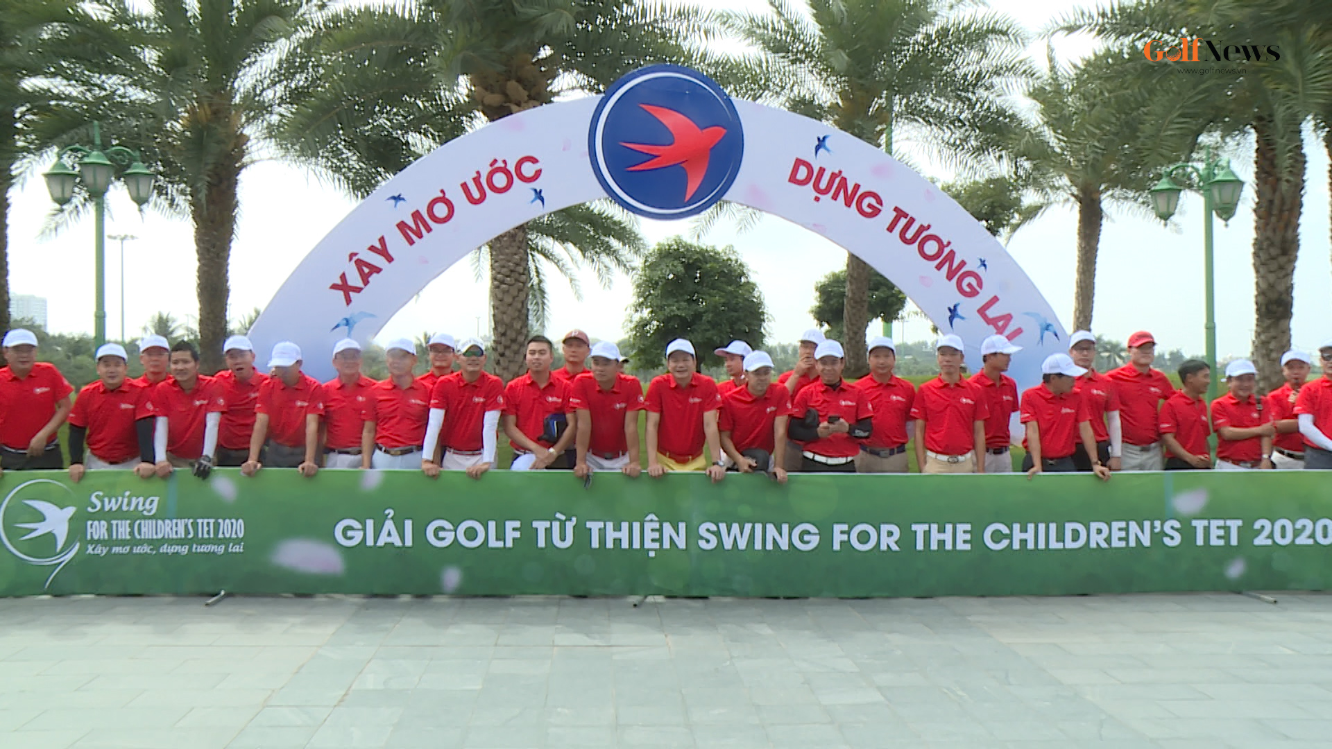 Khởi tranh giải golf từ thiện Swing for Children’s Tet 2020