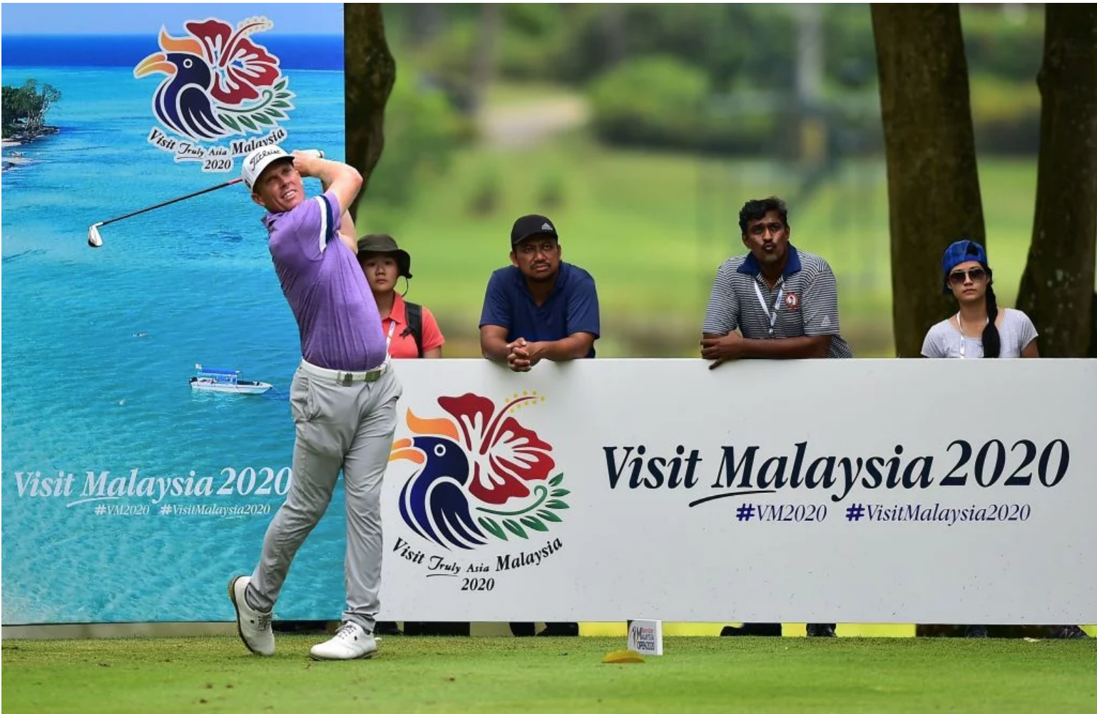 Andrew Dodt dẫn đầu vòng 1 Bandar Malaysia Open