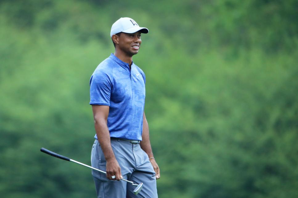 Tiger Woods đến Augusta National vào Chủ nhật để bắt đầu hành trình tại Masters 2020