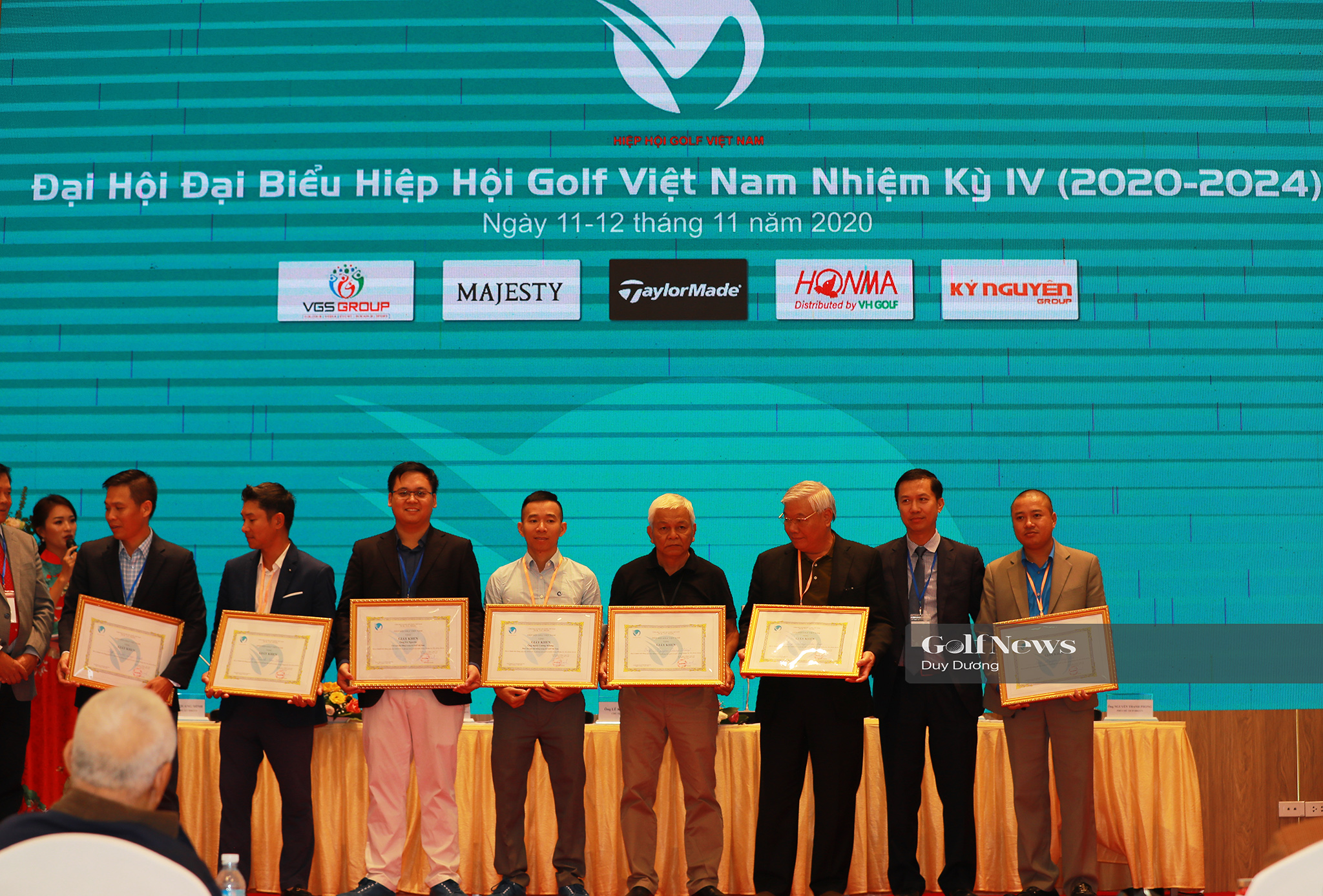 VGS Holding – đơn vị phát triển Vhandicap được khen tặng tại Đại hội đại biểu nhiệm kỳ IV Hiệp hội golf Việt Nam