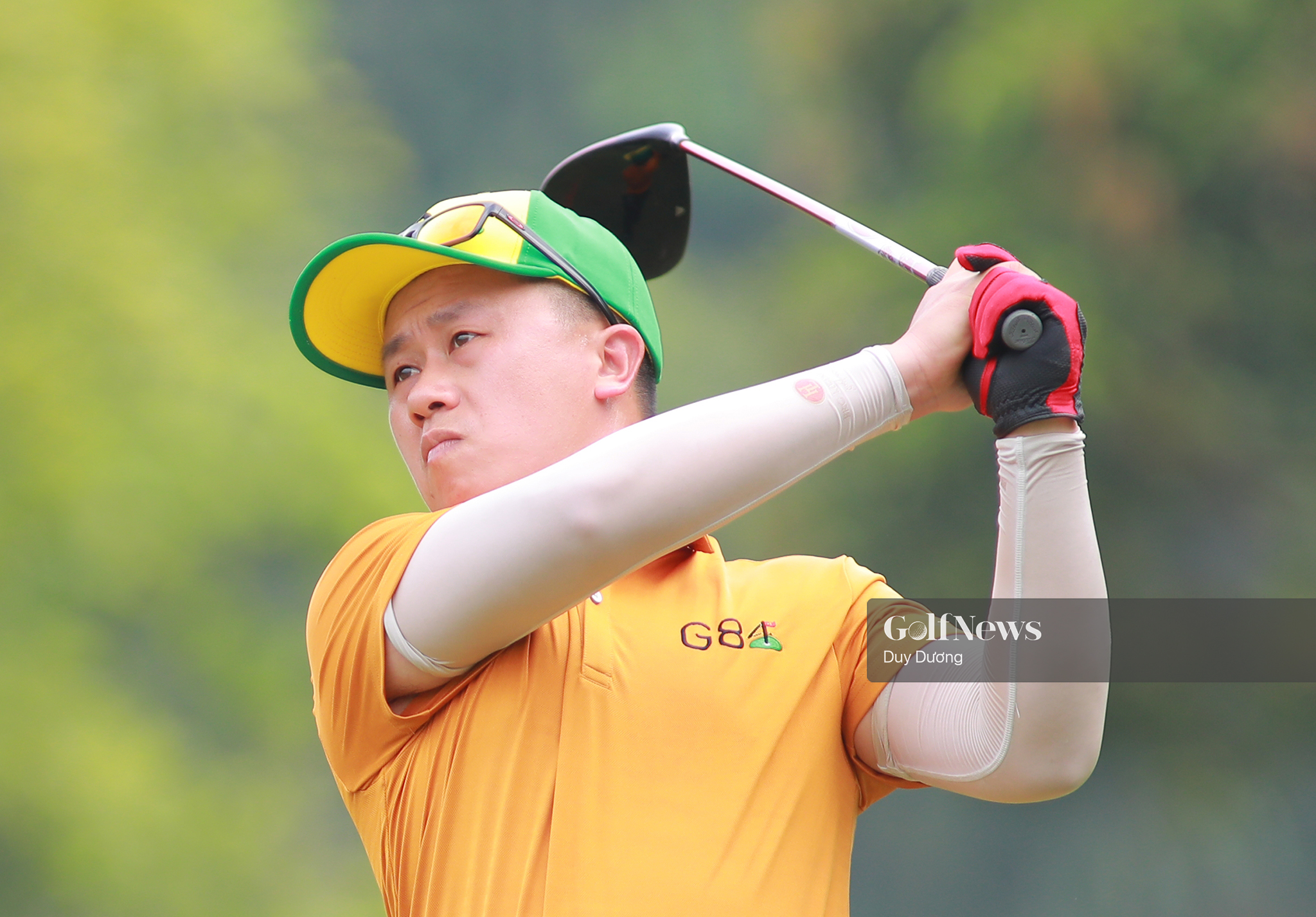 Golfer Ngô Văn Vui trúng 200 triệu đồng từ dịch vụ giải thưởng HIO.
