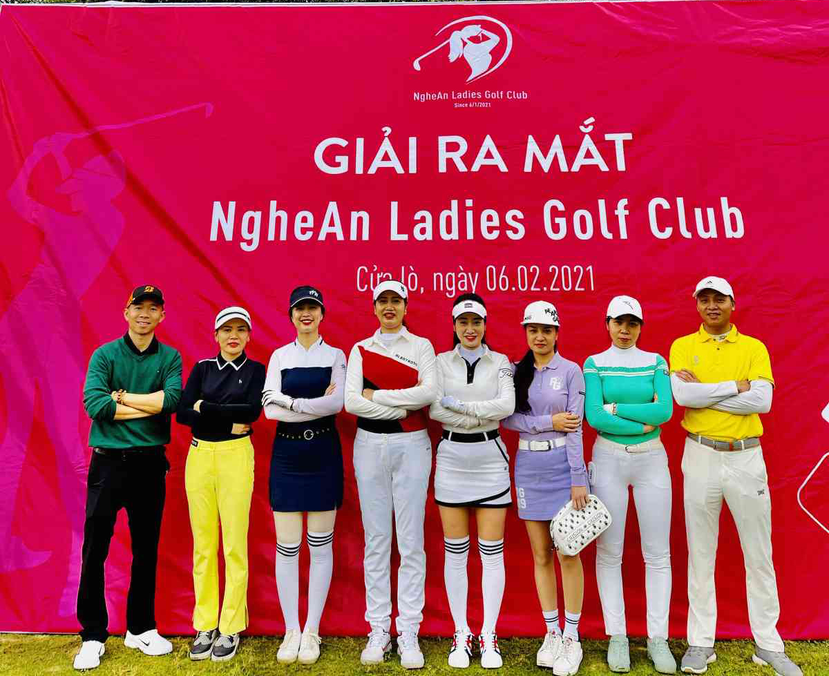 Ra mắt CLB Golf Nữ Nghệ An.