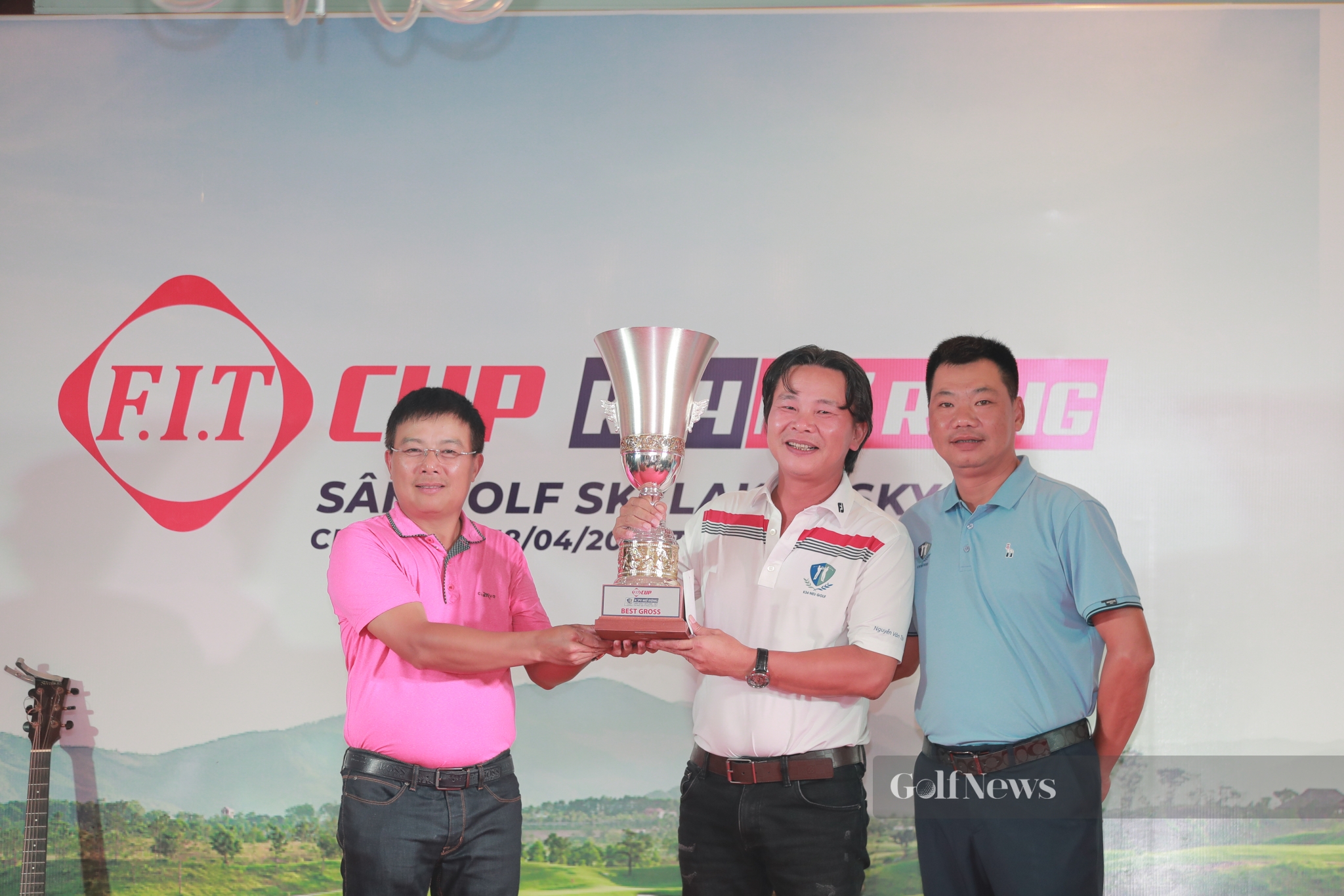 Đánh 73 gậy, golfer Nguyễn Văn Tài vô địch giải F.I.T Cup – K34 NEU Golf Mở rộng