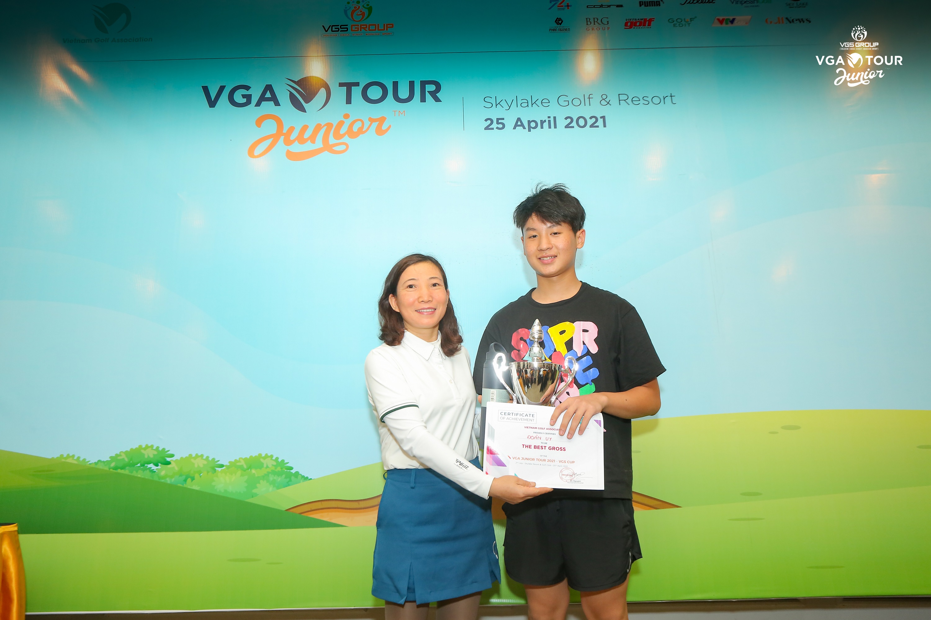 Đoàn Uy vô địch Vòng 2 VGA Junior Tour – VGS Cup North Serie