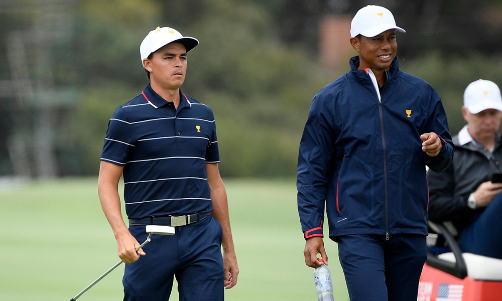Rickie Fowler xem The Masters cùng Tiger Woods