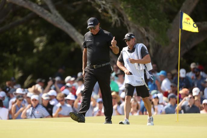 PGA Championship 2021: Nếu vô địch, Phil Mickelson sẽ lập vô số kỷ lục