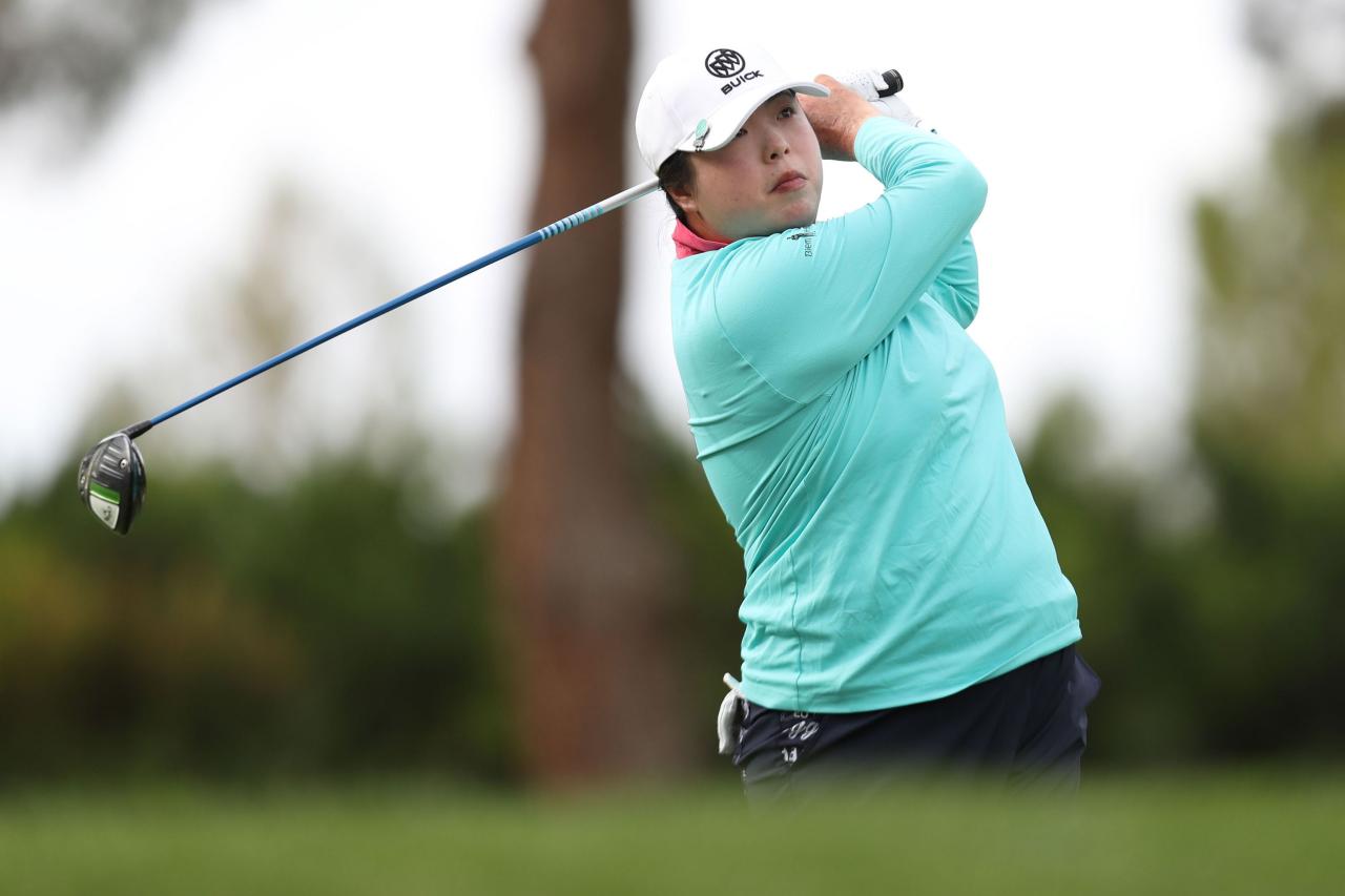 Cựu golfer Nữ số 1 thế giới bỏ cuộc trong trận tranh hạng 3 giải Bank of Hope LPGA Match-Play