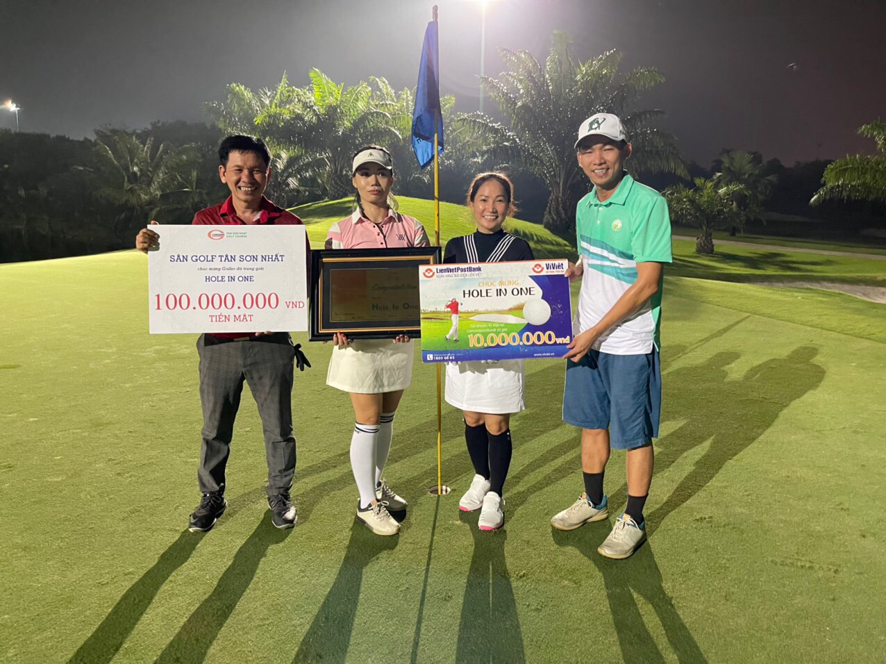 Golfer Phạm Thị Kim Nguyên trúng giải thưởng HIO 100 triệu đồng trước giờ TP. HCM giãn cách xã hội