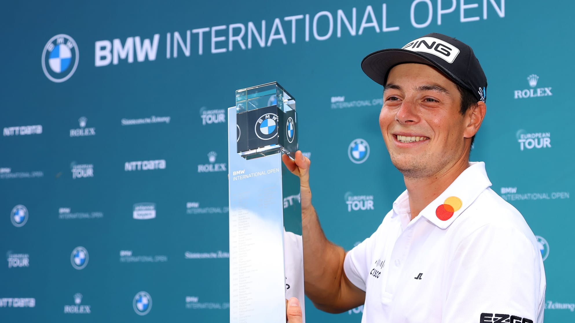 Viktor Hovland có danh hiệu European Tour đầu tiên sau chiến thắng BMW International Open 2021